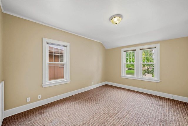 1305 S 124th STREET, Brookfield, WI 53005