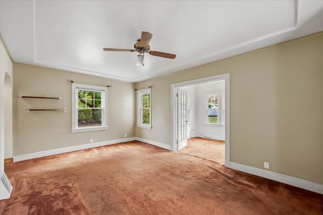 1305 S 124th STREET, Brookfield, WI 53005