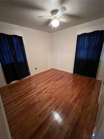 112 S Colonial Dr, Hopewell, VA 23860