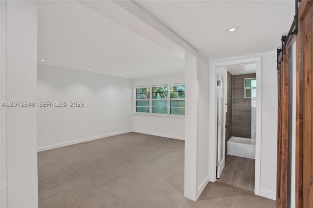 350 S Shore Dr 12, Miami Beach, FL 33141