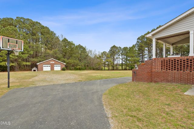 2265 Bud Lipscomb Road, Willow Springs, NC 27592