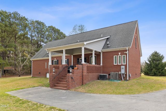2265 Bud Lipscomb Road, Willow Springs, NC 27592