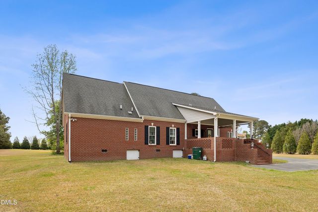 2265 Bud Lipscomb Road, Willow Springs, NC 27592