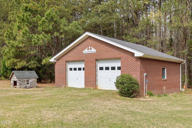 2265 Bud Lipscomb Road, Willow Springs, NC 27592
