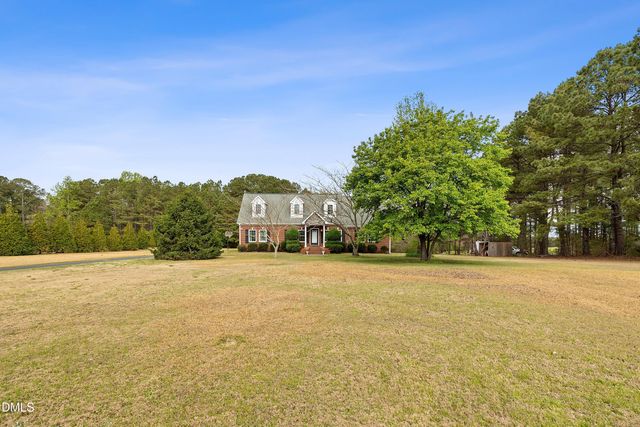 2265 Bud Lipscomb Road, Willow Springs, NC 27592