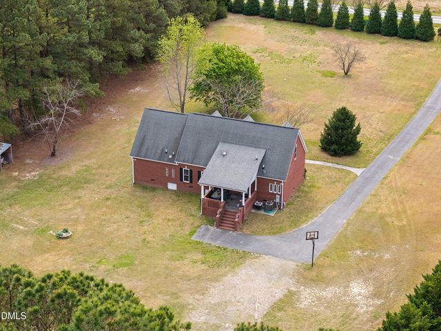 2265 Bud Lipscomb Road, Willow Springs, NC 27592