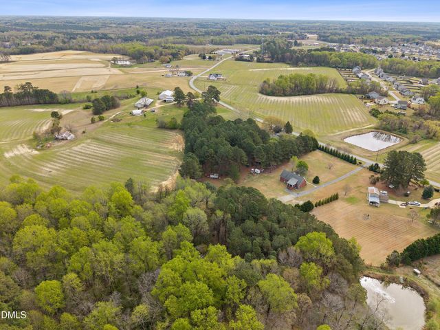 2265 Bud Lipscomb Road, Willow Springs, NC 27592