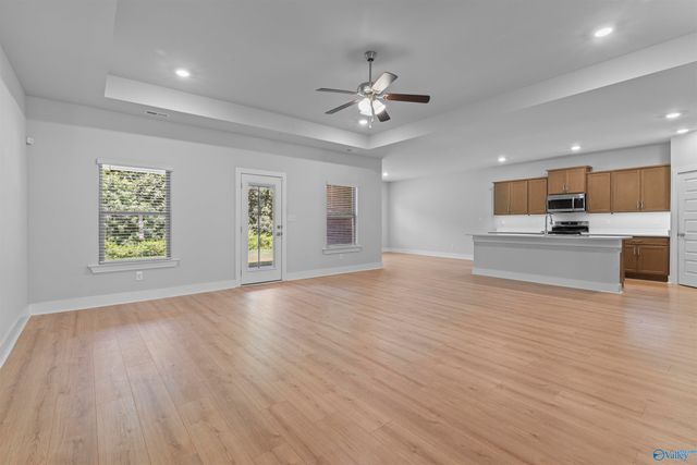 25129 Addlestone Drive, Athens, AL 35613