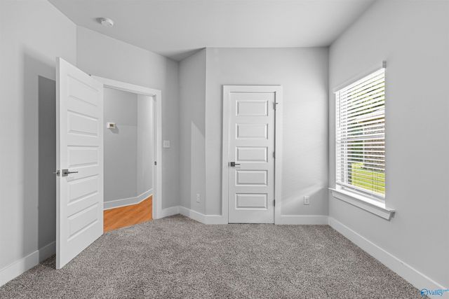 25129 Addlestone Drive, Athens, AL 35613