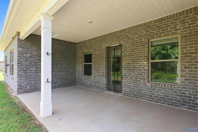 25129 Addlestone Drive, Athens, AL 35613
