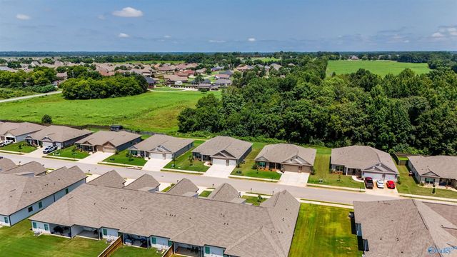 25129 Addlestone Drive, Athens, AL 35613