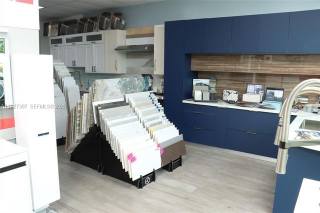 12938 SW 120 st, Kendall, FL 33189