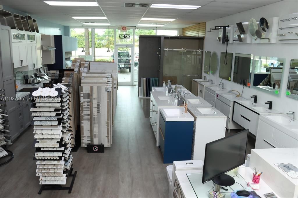 12938 SW 120 st, Kendall, FL 33189