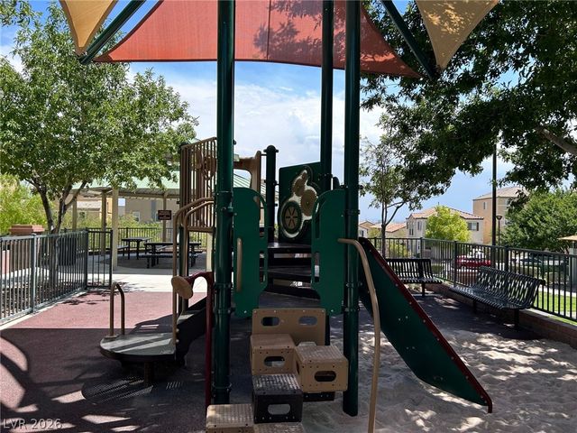 10603 Gibbous Moon Drive, Las Vegas, NV 89129