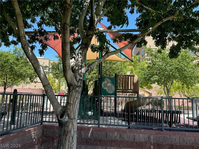 10603 Gibbous Moon Drive, Las Vegas, NV 89129