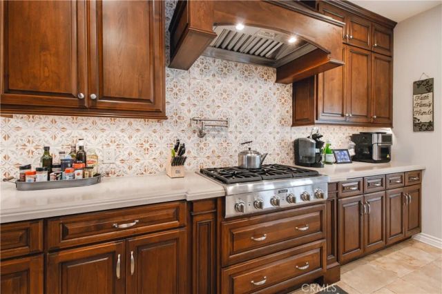 19677 Horace, Chatsworth, CA 91311