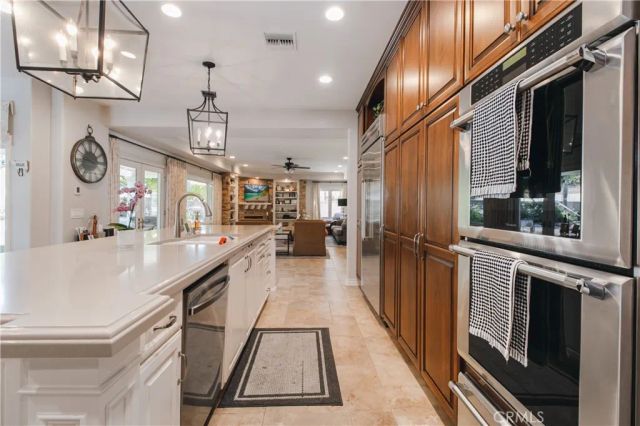 19677 Horace, Chatsworth, CA 91311