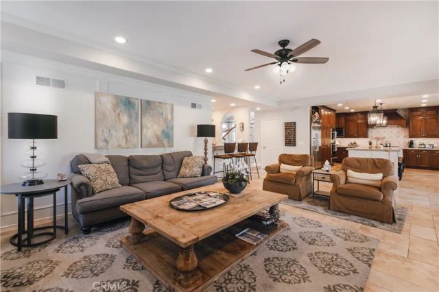 19677 Horace, Chatsworth, CA 91311