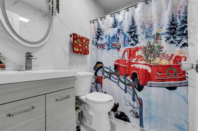 2140 W 53rd St 2140, Hialeah, FL 33016