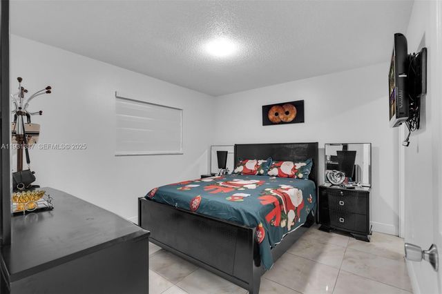 2140 W 53rd St 2140, Hialeah, FL 33016