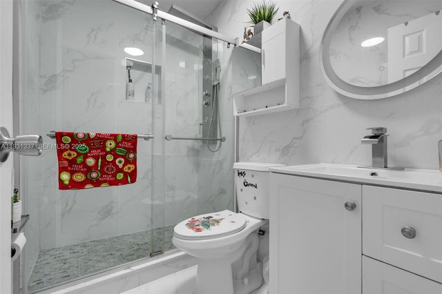 2140 W 53rd St 2140, Hialeah, FL 33016