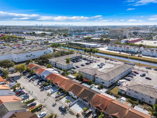 2140 W 53rd St 2140, Hialeah, FL 33016