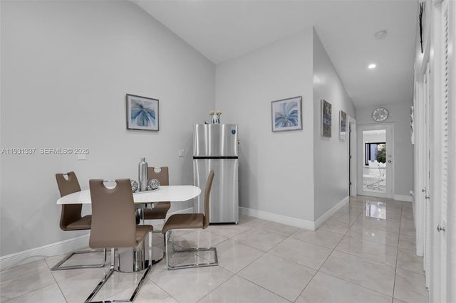 2140 W 53rd St 2140, Hialeah, FL 33016