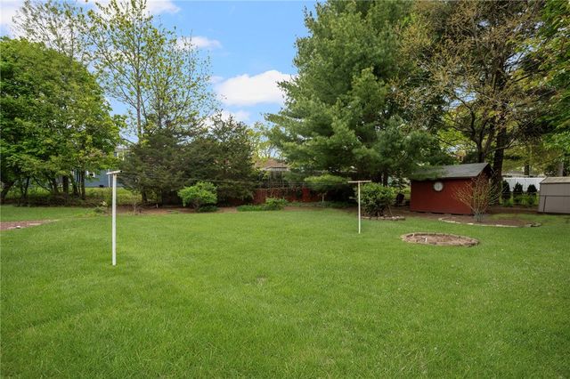 45 Barren Hill Drive, Warwick, RI 02886