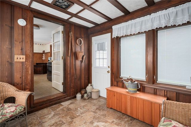 45 Barren Hill Drive, Warwick, RI 02886