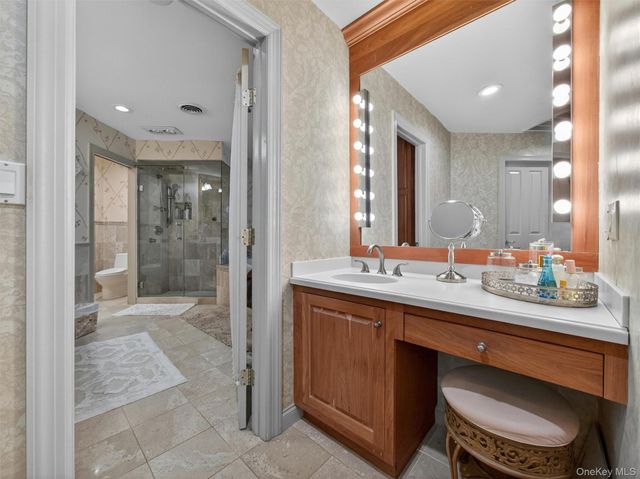 2 Running Brook Lane, New City, NY 10956