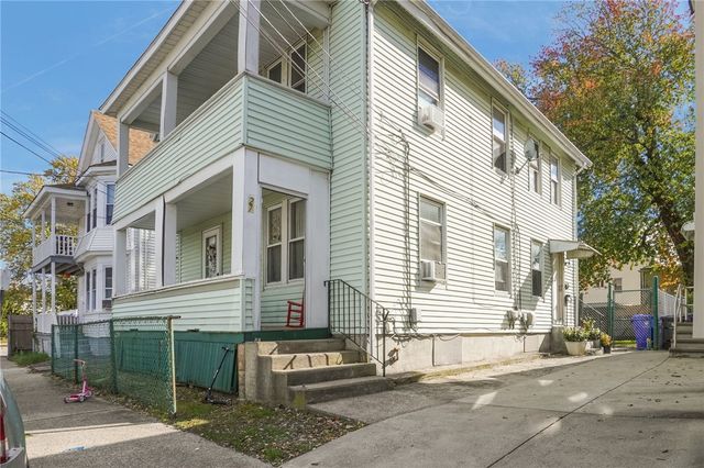 27 Collins Avenue, Pawtucket, RI 02860