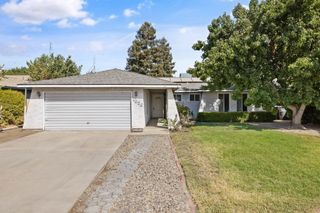 1926 S Thomas Street, Visalia, CA 93292