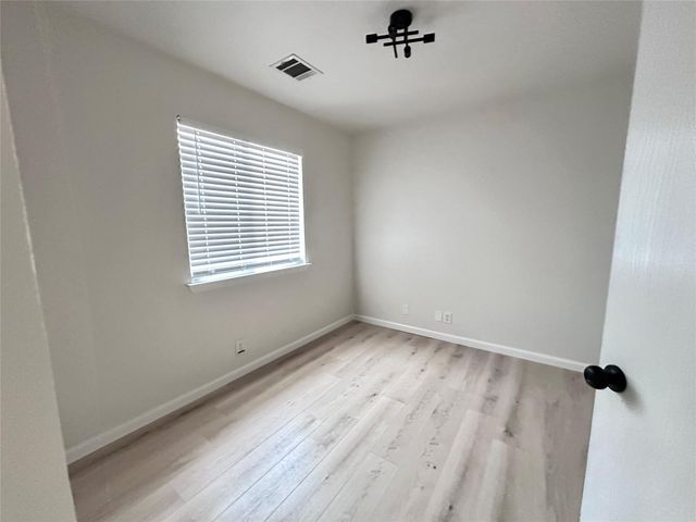 360 Atlantis, Kyle, TX 78640