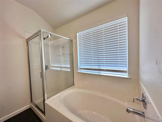 360 Atlantis, Kyle, TX 78640