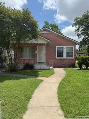 1940 Schley, San Antonio, TX 78210