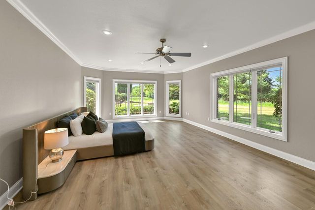 3277 N Canterbury LANE, Oconomowoc, WI 53066