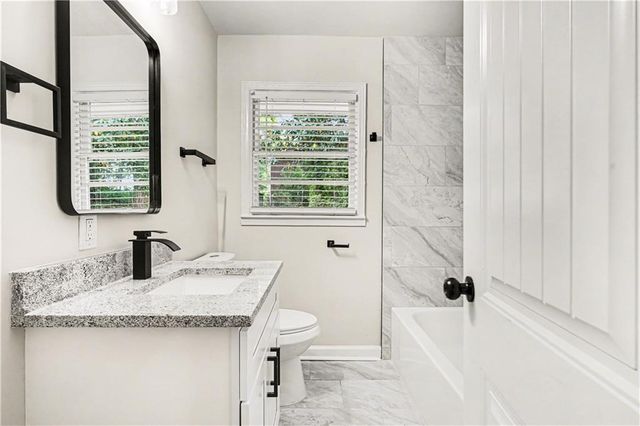 2330 Headland Drive, Atlanta, GA 30344