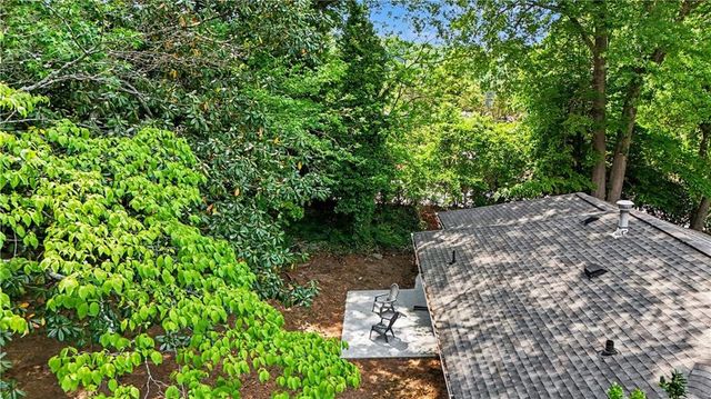 2330 Headland Drive, Atlanta, GA 30344