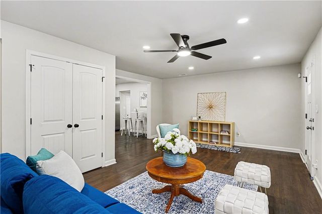 2330 Headland Drive, Atlanta, GA 30344