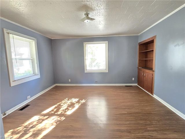 1112 Mill Avenue, High Point, NC 27260