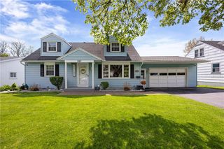 203 Little Creek Drive, Greece, NY 14616