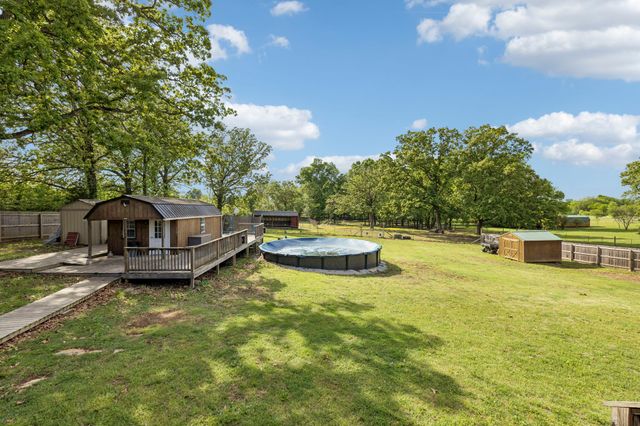 402 Lovers Ln, Lebanon, TN 37087