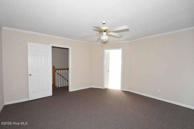 3818 Sterling Pointe Drive J1, Winterville, NC 28590