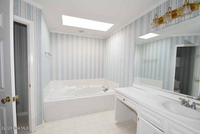 3818 Sterling Pointe Drive J1, Winterville, NC 28590