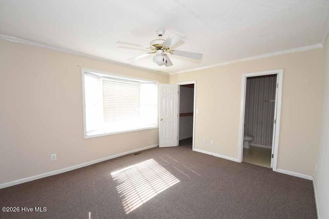 3818 Sterling Pointe Drive J1, Winterville, NC 28590