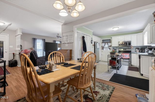118 Castle Circle, Smithfield, NC 27577
