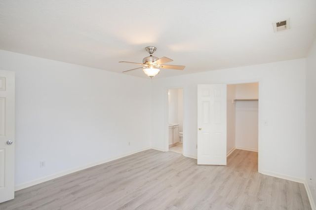 517 Longleaf Ct, Nashville, TN 37207