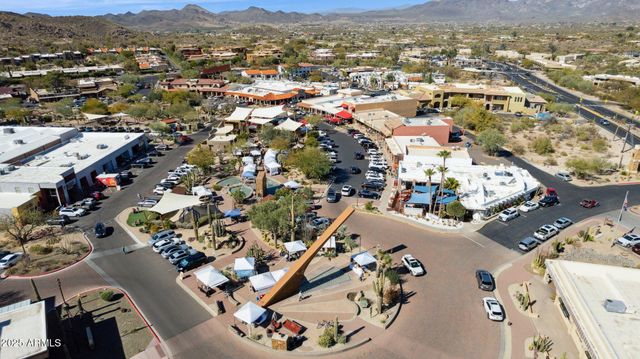 1 EASY Street 11, Carefree, AZ 85377