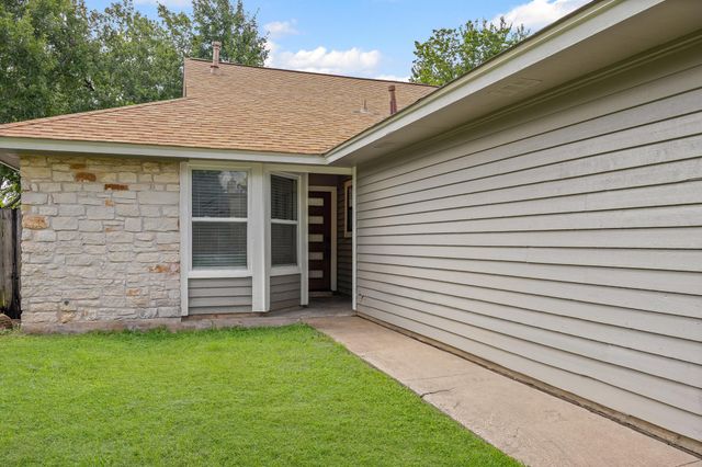 16043 Stoneham CIR, Pflugerville, TX 78660