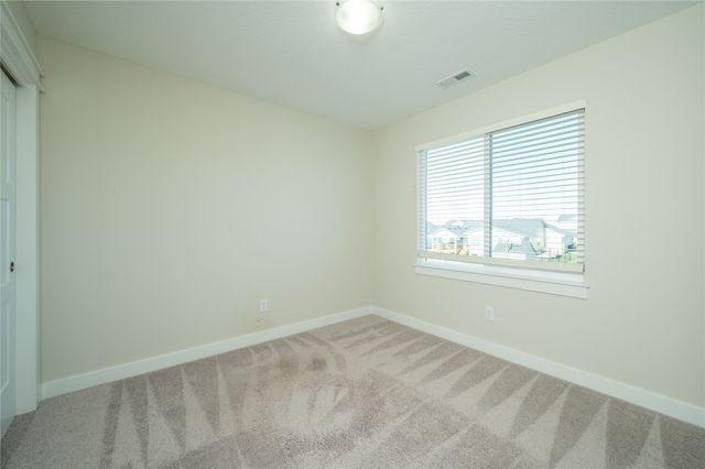 212 12th Court NW, Bondurant, IA 50035